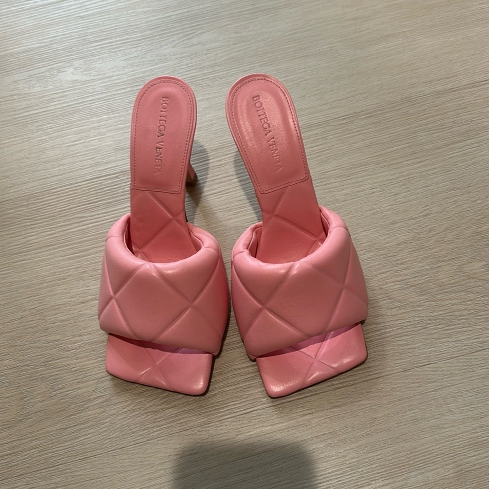 Bottega Veneta Lido Sandals